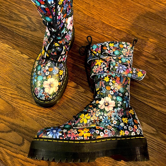 New Jagger Wanderlust boot ❤️ - Picture 3 of 3